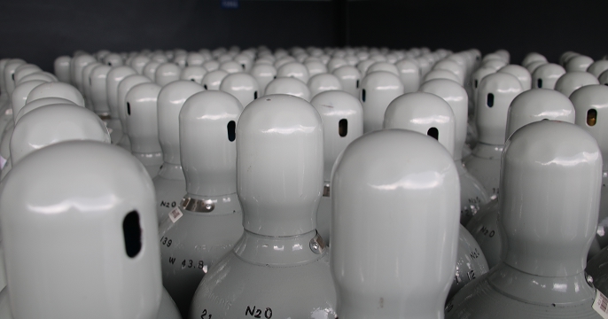 Medical vs. Industrial vs. Electronic vs. Food Grade: What's the Difference in Nitrous Oxide Purity? | Champion Whip