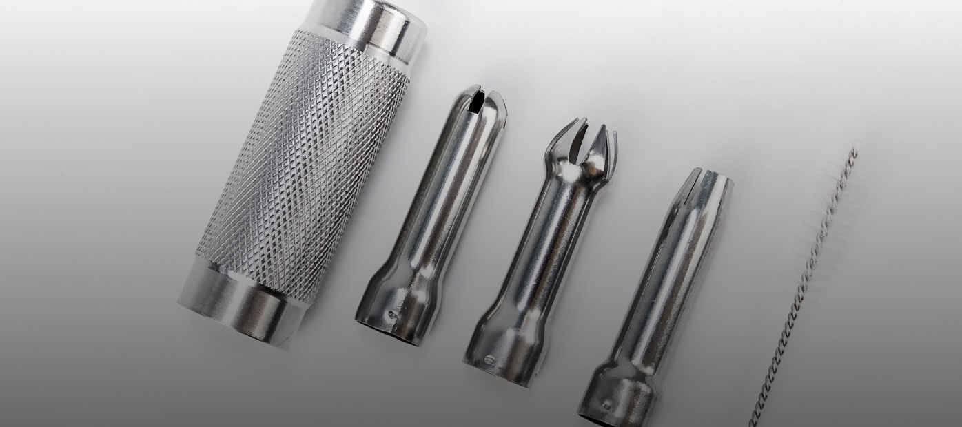stainless steel cream whipper precision nozzles for decorating – three nozzles and cleaning brush detail