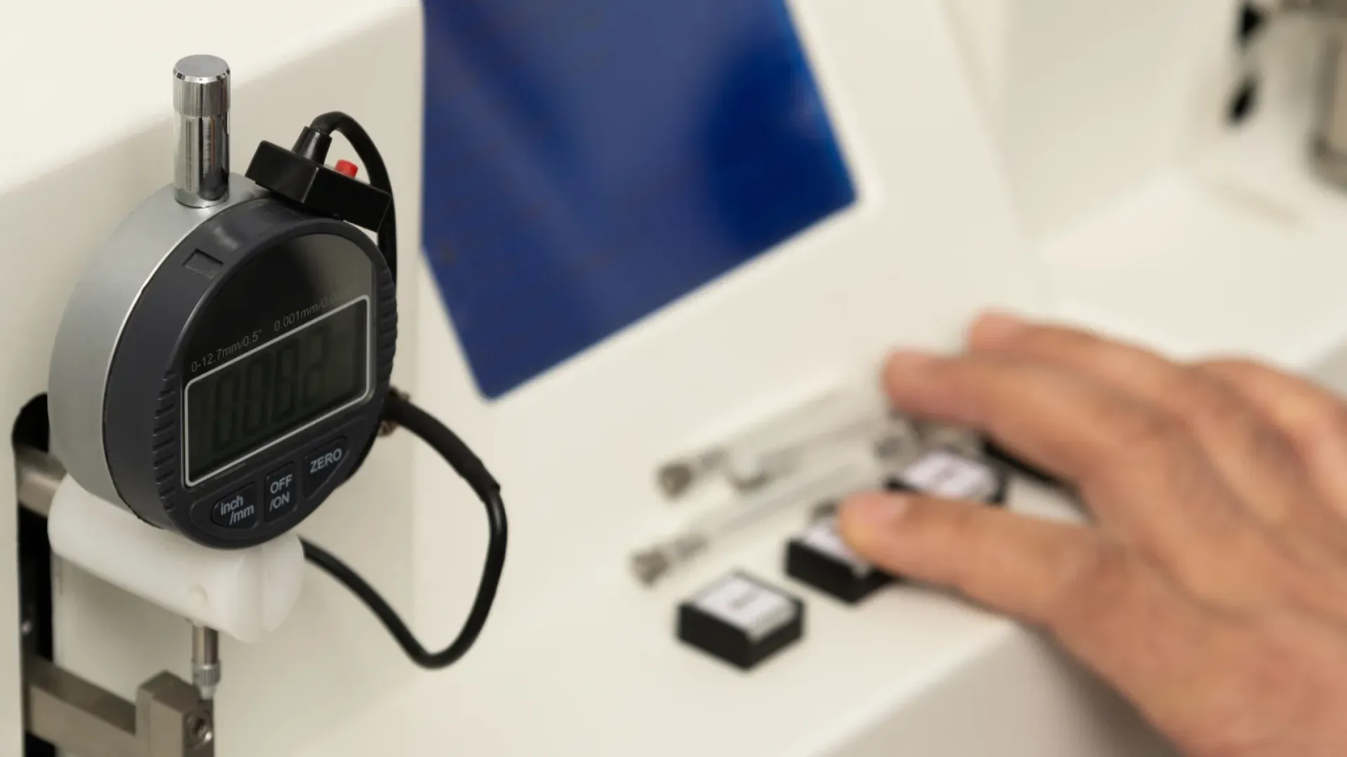 Gas chromatography testing the purity of food-grade nitrous oxide in a laboratory